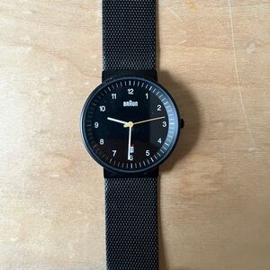 Braun BN0032 gents classic watch - black dial and black mesh bracelet